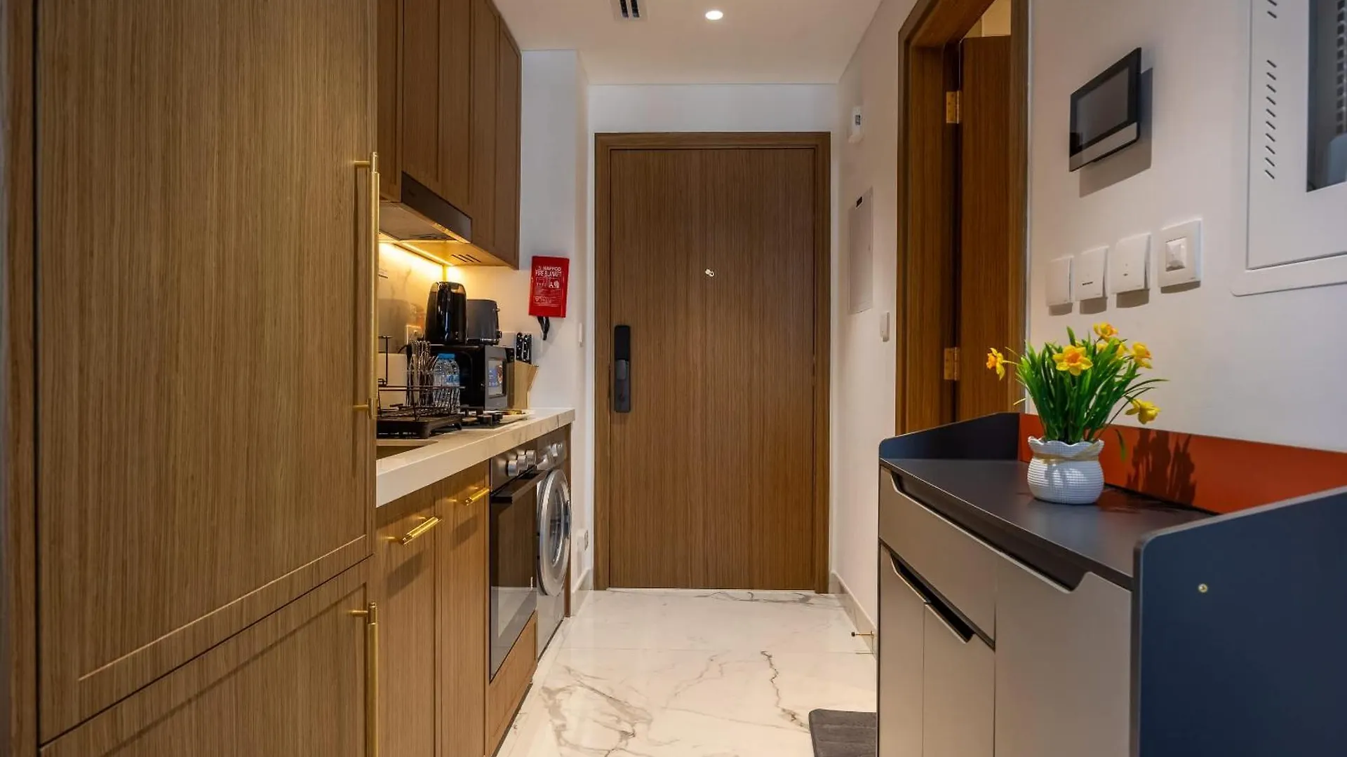 Luxury Stylish Studio In Azizi 63 دبي شقة